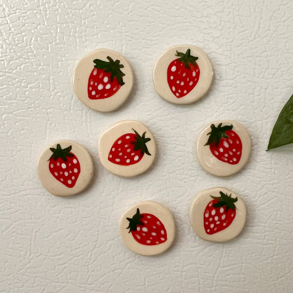 Strawberry Magnet